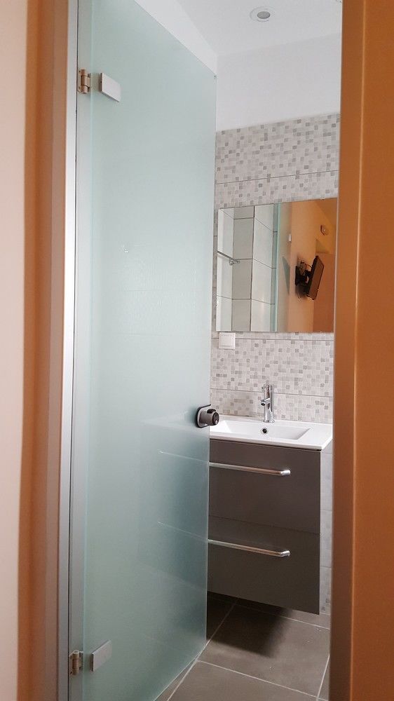 Lux 3*