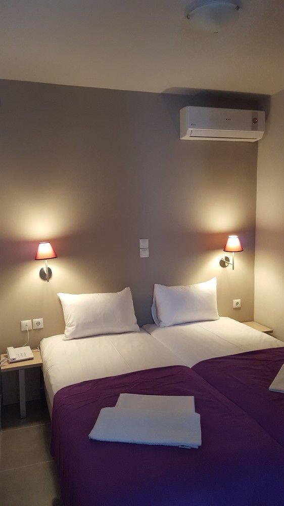 Lux Hotel El Pireo